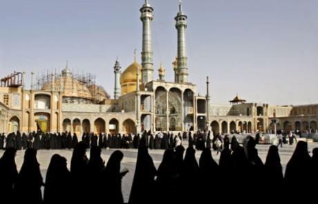 اثنين من الرموش الوجه الصيني والسجن أشرطة الفيديو الاجتماعي للنساء الإيرانييات