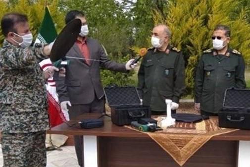 يطالب رئيس IRGC الجهاد المضاد للكوفي كمستلزمات لقاح إيران