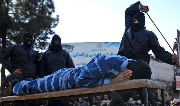 طهران الأحكام القضائية الرجل جلدة بتهمة التحرش الجنسي