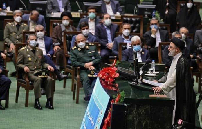 صعود قادة IRGC في مجلس الوزراء ريسي يكشف عن نظام خائف