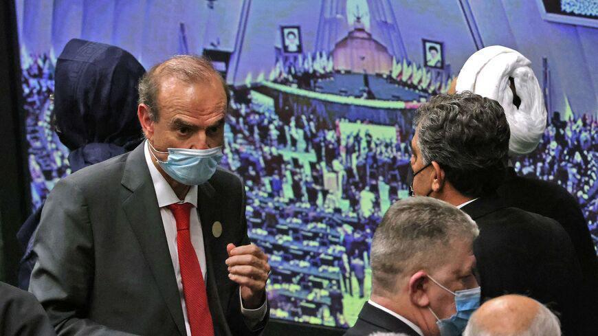 يرسل الاتحاد الأوروبي دبلوماسي إلى طهران كعمل عدم اليقين ينمو بسبب صفقة إيران