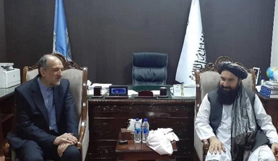سفير إيران يلتقي وزير معلومات طالبان