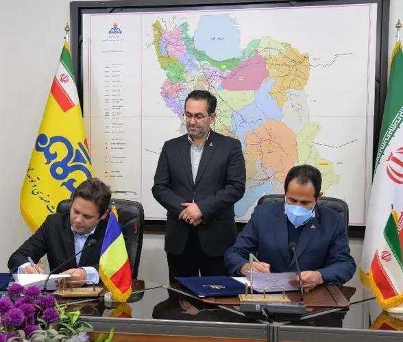 إيران توقع اتفاقا لتصدير خدمات فنية للغاز إلى رومانيا