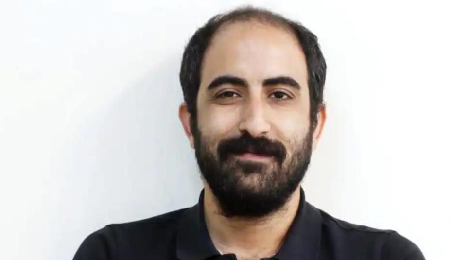 حكم على الصحفي المالي الإيراني بالسجن لمدة أربع سنوات تقريبا
