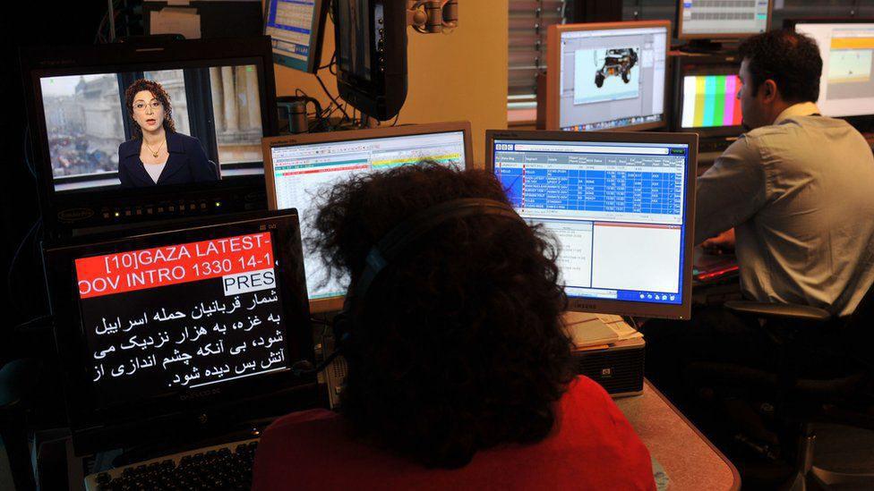 بي بي سي تتهم إيران بتصاعد مضايقة الصحفيين الفارسيين