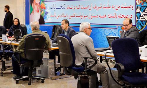 تلفزيون الدولة الإيراني يغلق مكايك في الخارج وحرير المراسلين