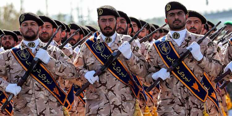 إن إسقاط IRGC من القائمة السوداء سيكون نعمة للإرهاب