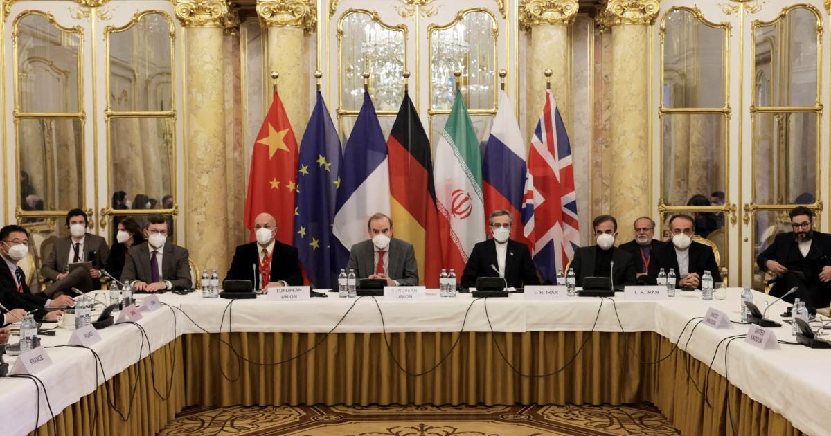 المسؤولون الأمريكيون ينكرون أي صفقة مع إيران لإطلاق صناديق المجمدة