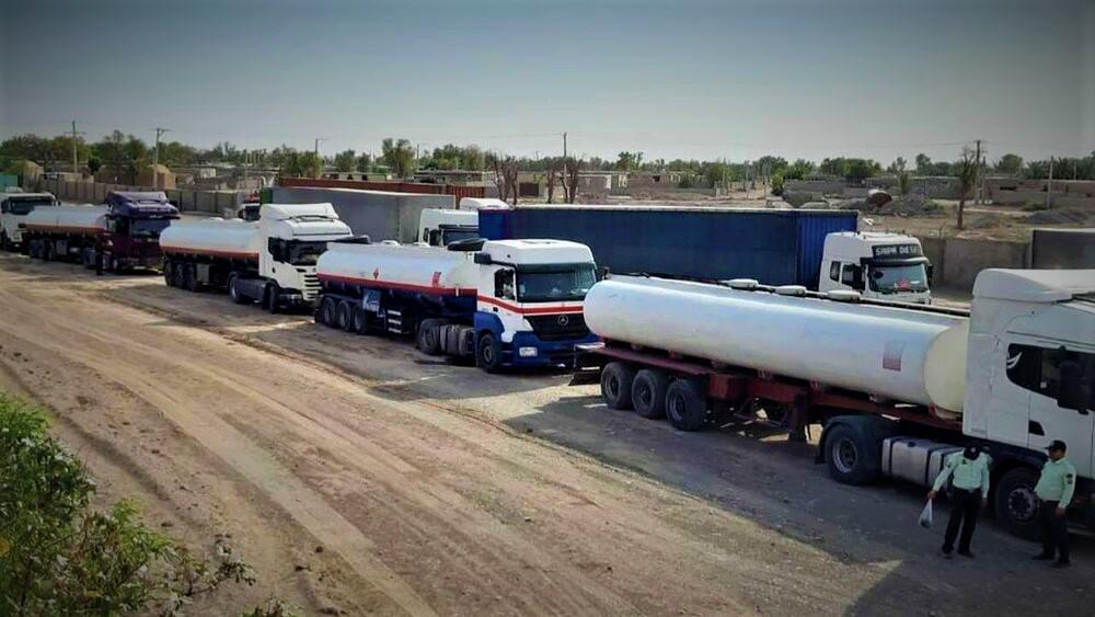 تصدر إيران البنزين لمدة منخفضة من 2 سنت لا يصدق للتر