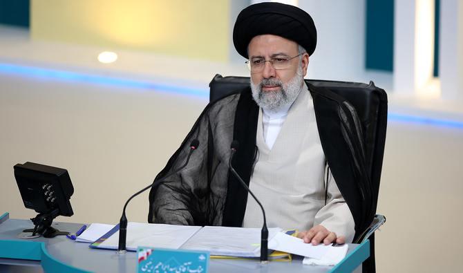 تقرير وزارة الخارجية عن انتهاكات الحقوق الإيرانية هو “الاتهام” ضد نظام طهران يقول إن مجموعة الدفاع