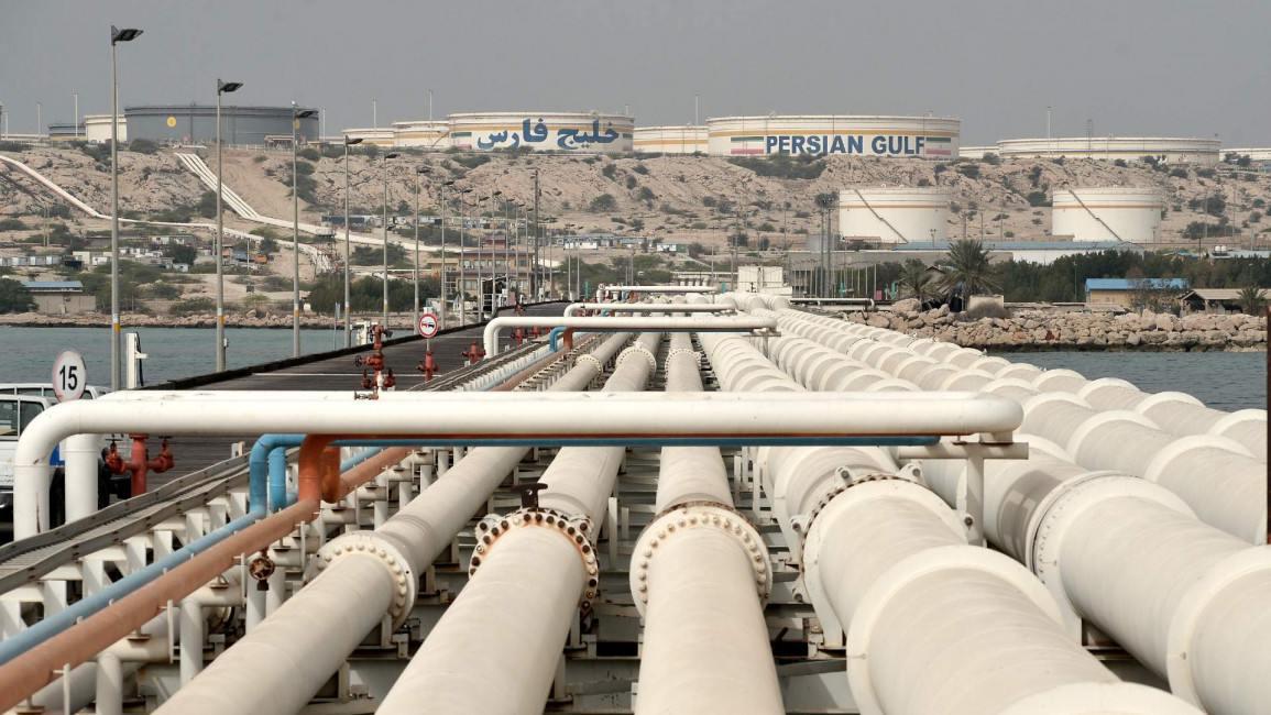 وتقول إيران إن إنتاج النفط يعود إلى مستوى العقوبات المسبق