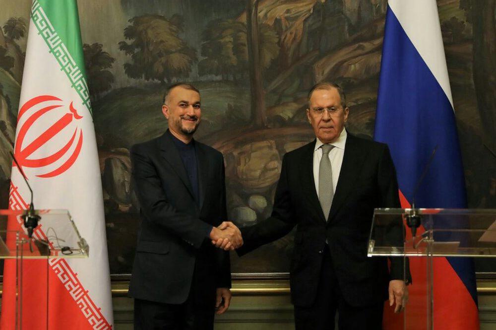 وزير الخارجية الإيراني يقول لا صفقة نووية دون عدم شفاء IRGC كمنظمة إرهابية