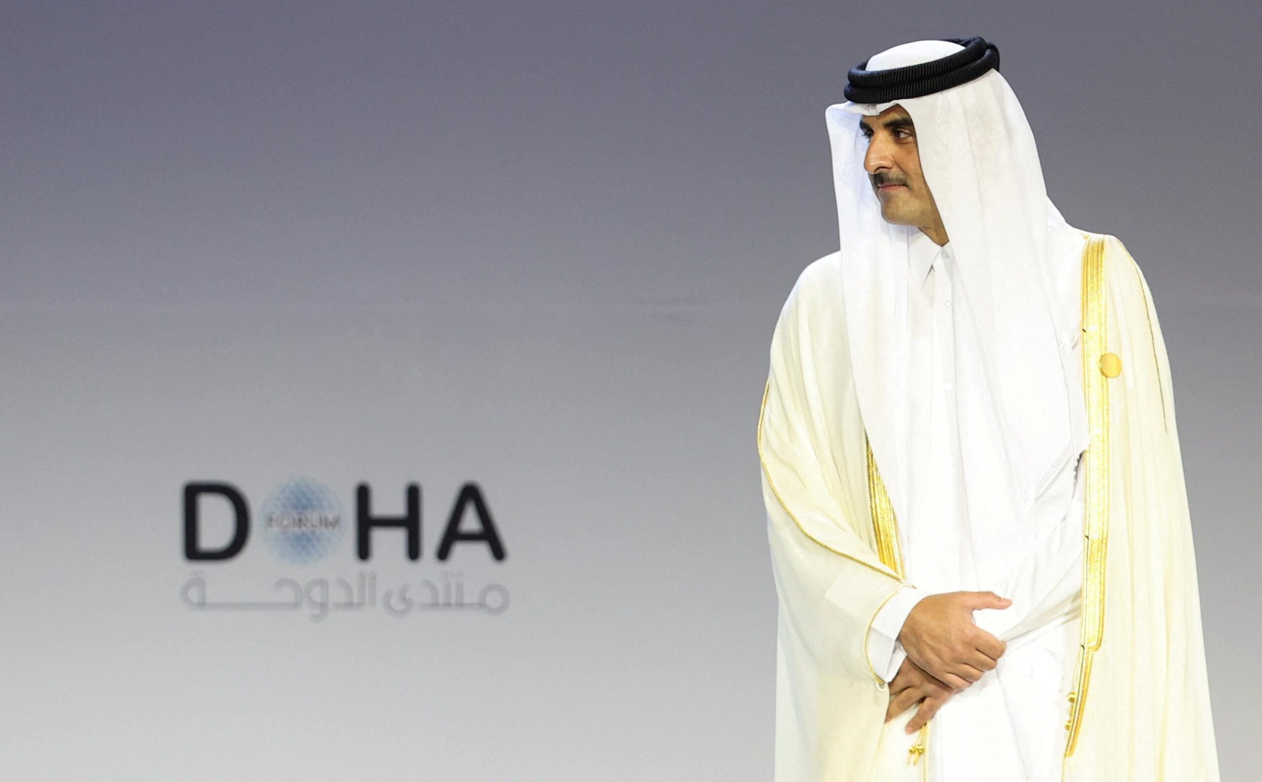 إيران تؤكد أن أمير قطر سيزور طهران “قريبا”