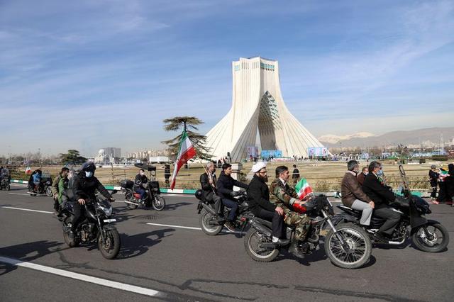 إيران تواجه عدم اليقين الاقتصادي