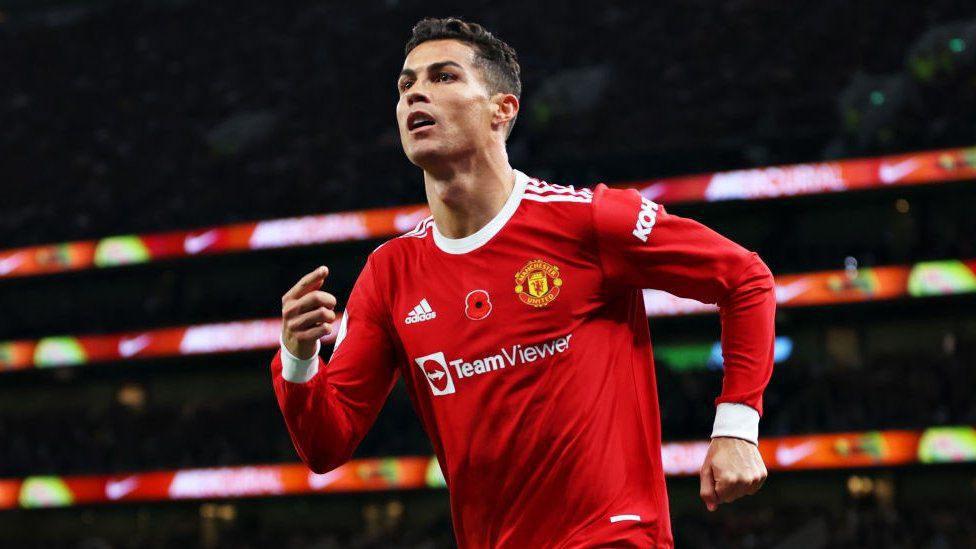 التلفزيون الإيراني يدعي كذبا لاعب كرة القدم كريستيانو رونالدو يكره الإسرائيليين