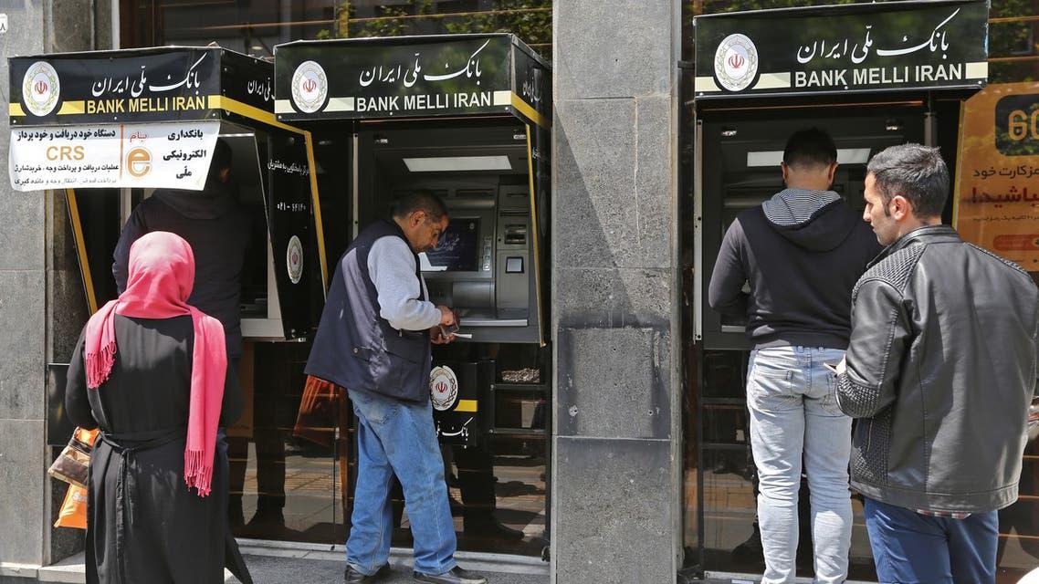كيف حددت إيران شبكة التهرب من العقوبات للحفاظ على اقتصادها واقفا على قدميه