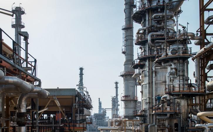روسي Gazprom وإيران يوقعون صفقة الطاقة المبدئية بقيمة 40 مليار دولار