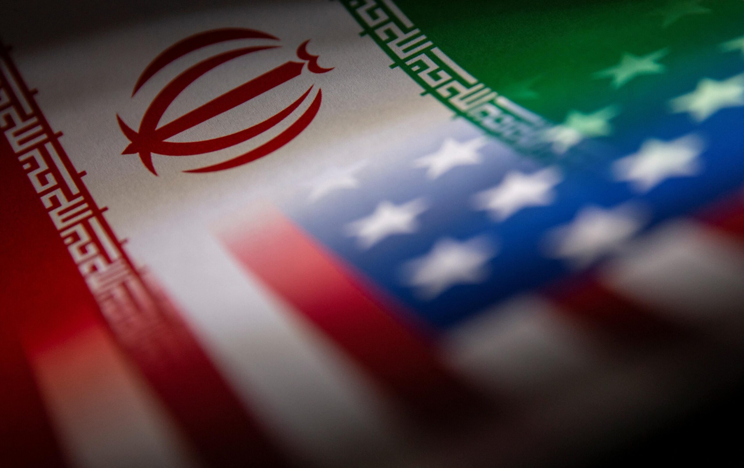موقع إيران على شبكة الإنترنت يقول إيرادات النفط مع أو بدون صفقة نووية