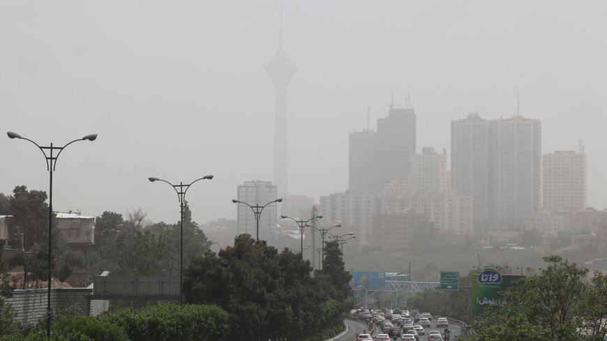 يربط زبيب إيران العواصف الترابية الإقليمية بالهيمنة الغربية