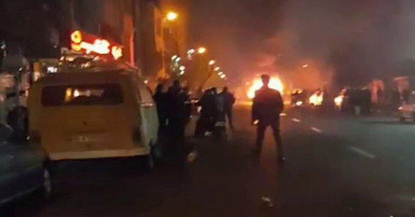 يعترف الإصلاحيون بالإخفاقات المالية التي يبلغ عددها 43 عامًا للنظام