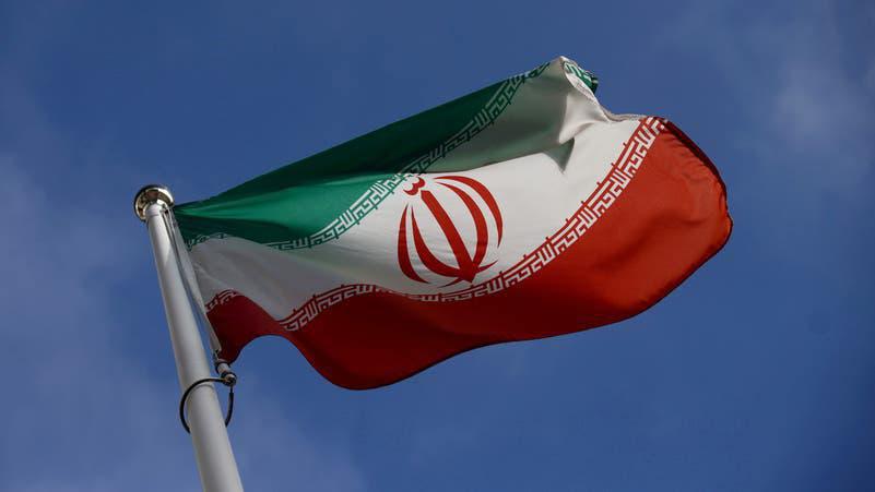 إيران تحمل جنازة جماعية لضباط الحراسة الذين قتلوا في سوريا